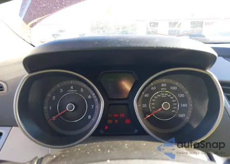 2016 Hyundai Elantra Se z USA, uszkodzony, nr VIN 5NPDH4AE1GH788621